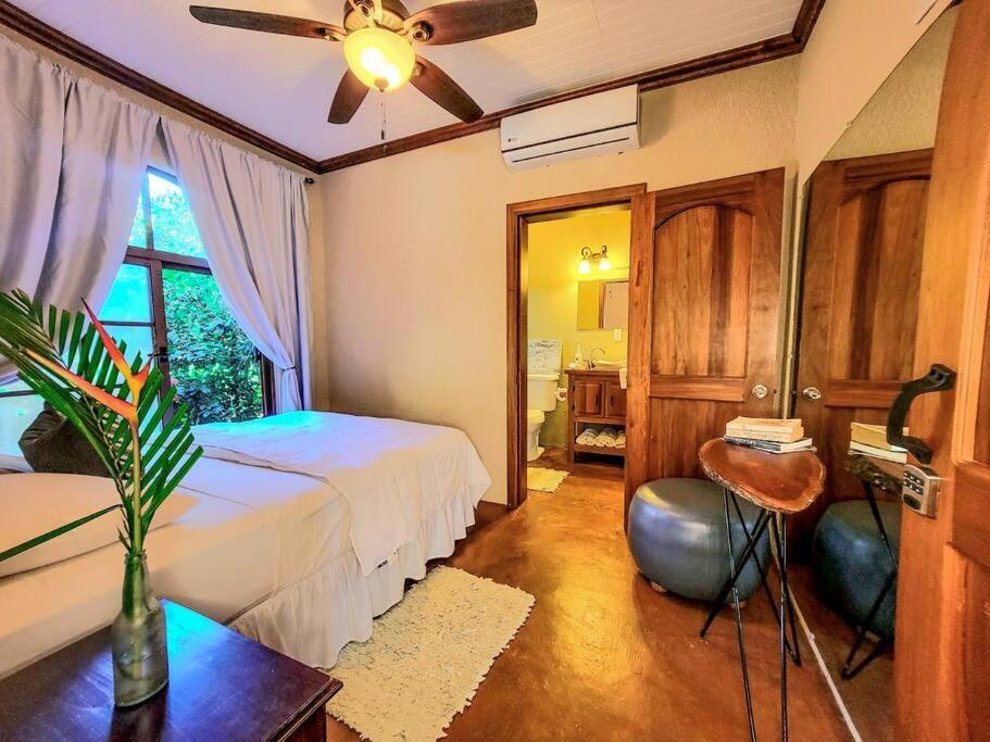 Vive Utila - Villa Esterno foto