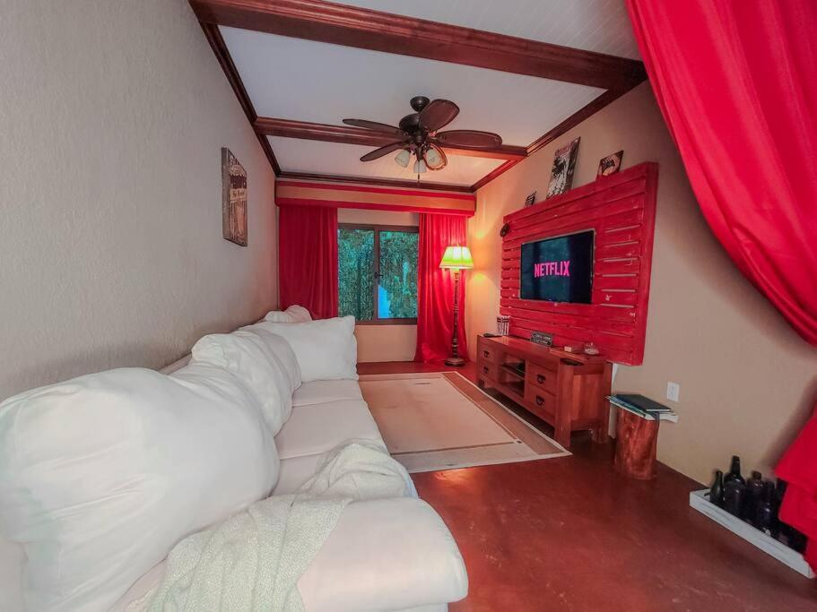 Vive Utila - Villa Esterno foto