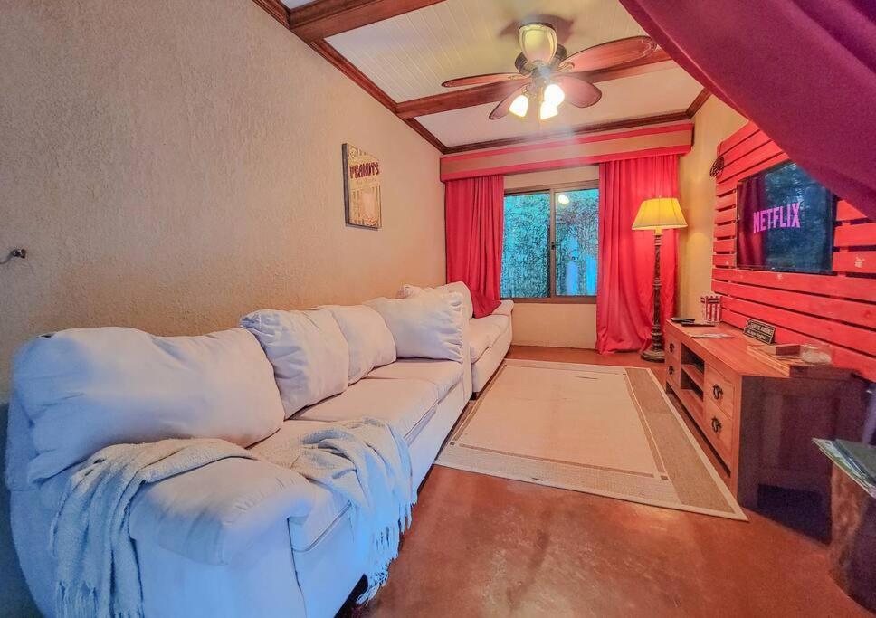 Vive Utila - Villa Esterno foto